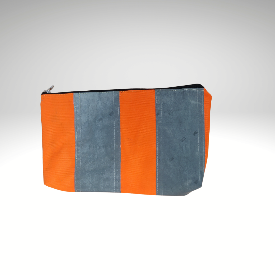 Tasche aus recycelter Sicherhetskleidung